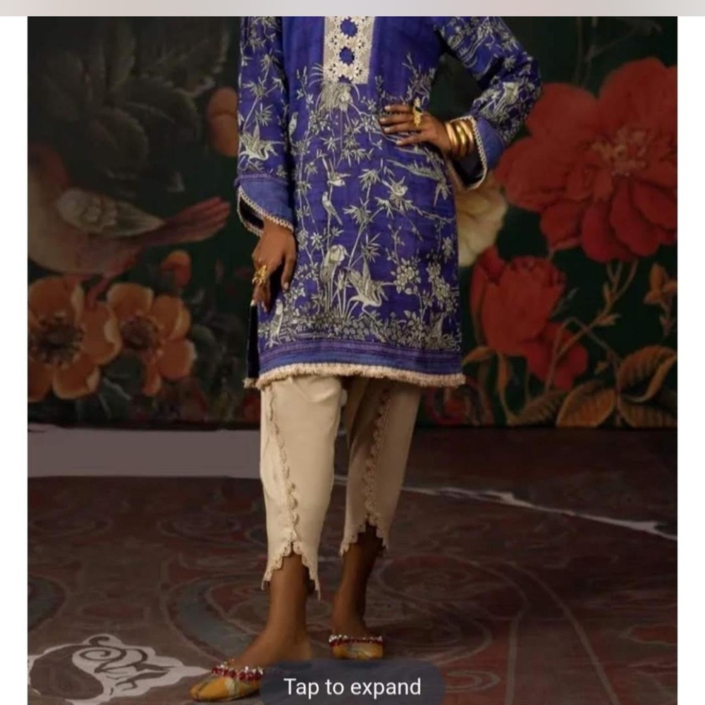 Floral Embroidered Blue Kurta with Cream Pants